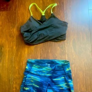 Active Wear set top with leggings.